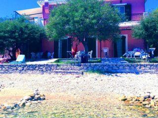 Vila Praksitelis, Lefkada