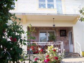 Cvetni Konak Kovačević, Mataruška Banja