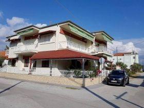 Vila Dora, Vrasna Paralija