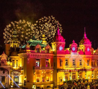 NAJLUĐA NOĆ NA FRANCUSKOJ RIVIJERI