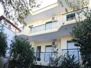 Vila Hristos, Stavros