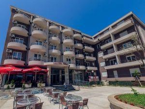 Hotel Novi ***, Igalo