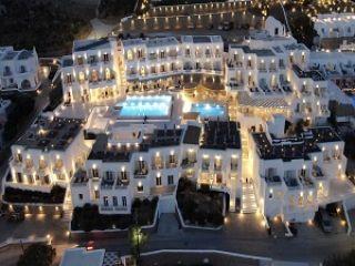 Hotel The George 4****, Platis Gialos