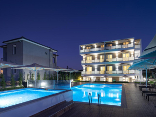 Astra Sarti Luxury Suites, Sarti