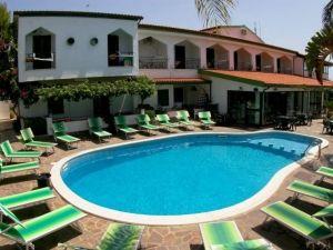 Hotel Marinella ***, Capo Vaticano