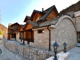 Hotel Emrović Raj 4****, Novopazarska Banja