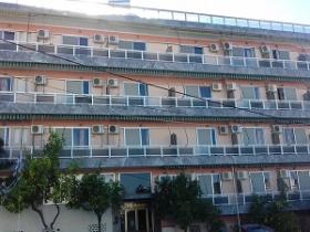 Aparthotel Metropol, Edipsos