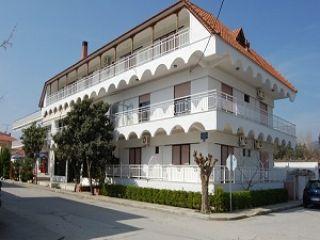 Vila Jorgos, Nea Vrasna