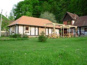 Vila Debela Gora, Ovčar Banja