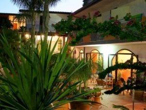 Hotel Grotticelle ***, Capo Vaticano