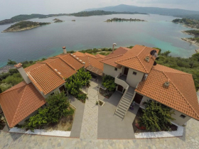 Thalassokipos, Vurvuru