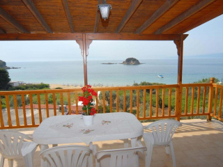 Vila Zacharo, Troulos, Skijatos