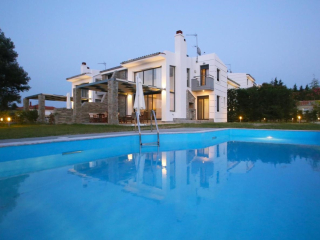 Sani Luxury Villas