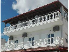 Vila Aristotelis, Paralija